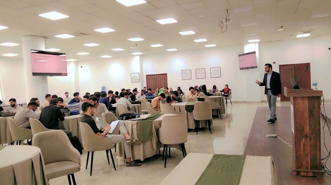 Delivering a session for engineers at the Pakistan Engineering Council